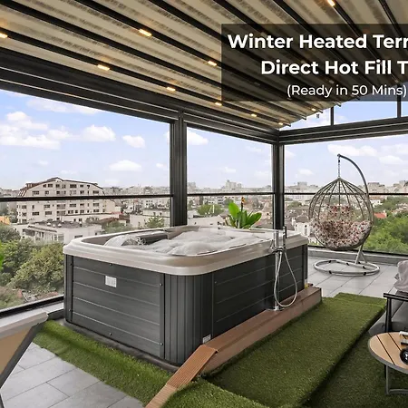 Apart-hotel Crown Penthouse - Luxurious, & Vista , By Uni88 Bucareste