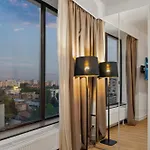 Crown Penthouse - Luxurious, & Vista , By Uni88 Aparthotel Bucharest