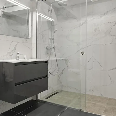 Crown Penthouse - Luxurious, & Vista , By Uni88 בוקרשט