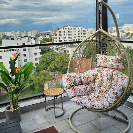 Crown Penthouse - Luxurious, & Vista , By Uni88 Apartahotel Bucarest