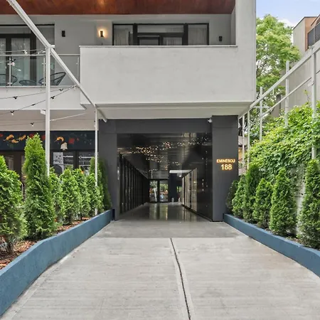 Crown Penthouse - Luxurious, & Vista , By Uni88