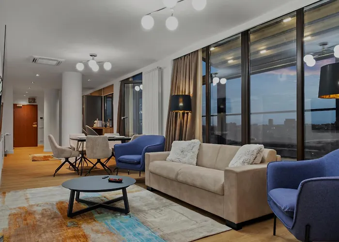 Crown Penthouse - Luxurious, & Vista , By Uni88 4* Bucureşti