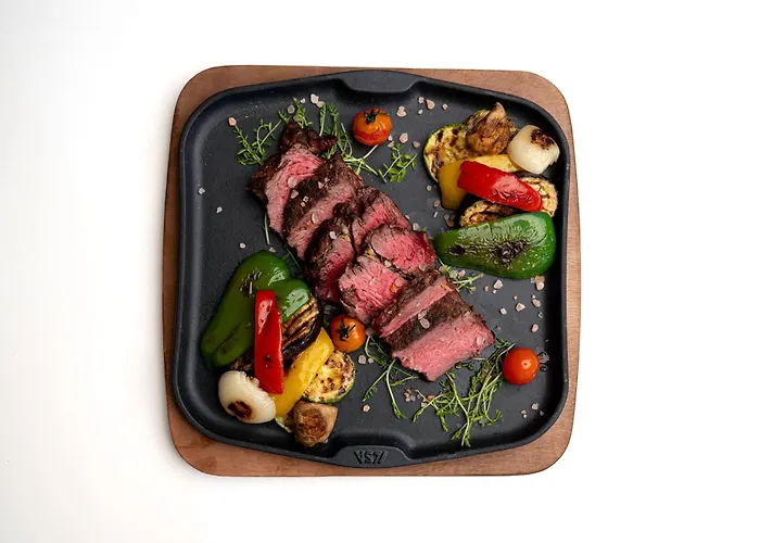 Crown Penthouse - Luxurious, & Vista , By Uni88 Apartahotel Bucarest