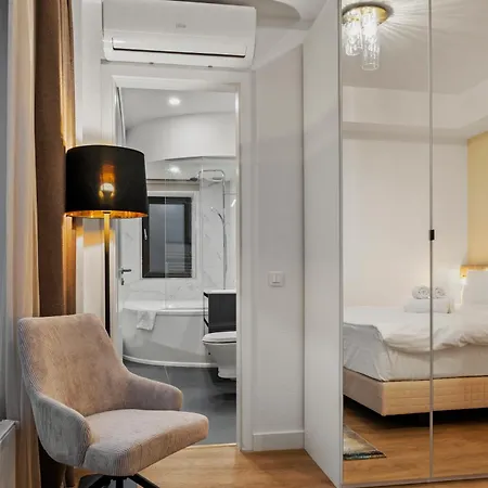 Crown Penthouse - Luxurious, & Vista , By Uni88 4*